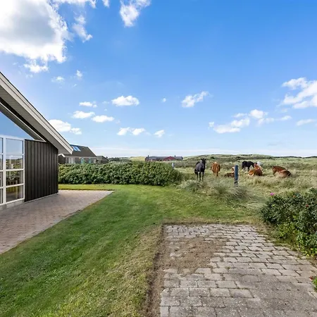 Aiana - 300m From The Sea By Interhome Løkken